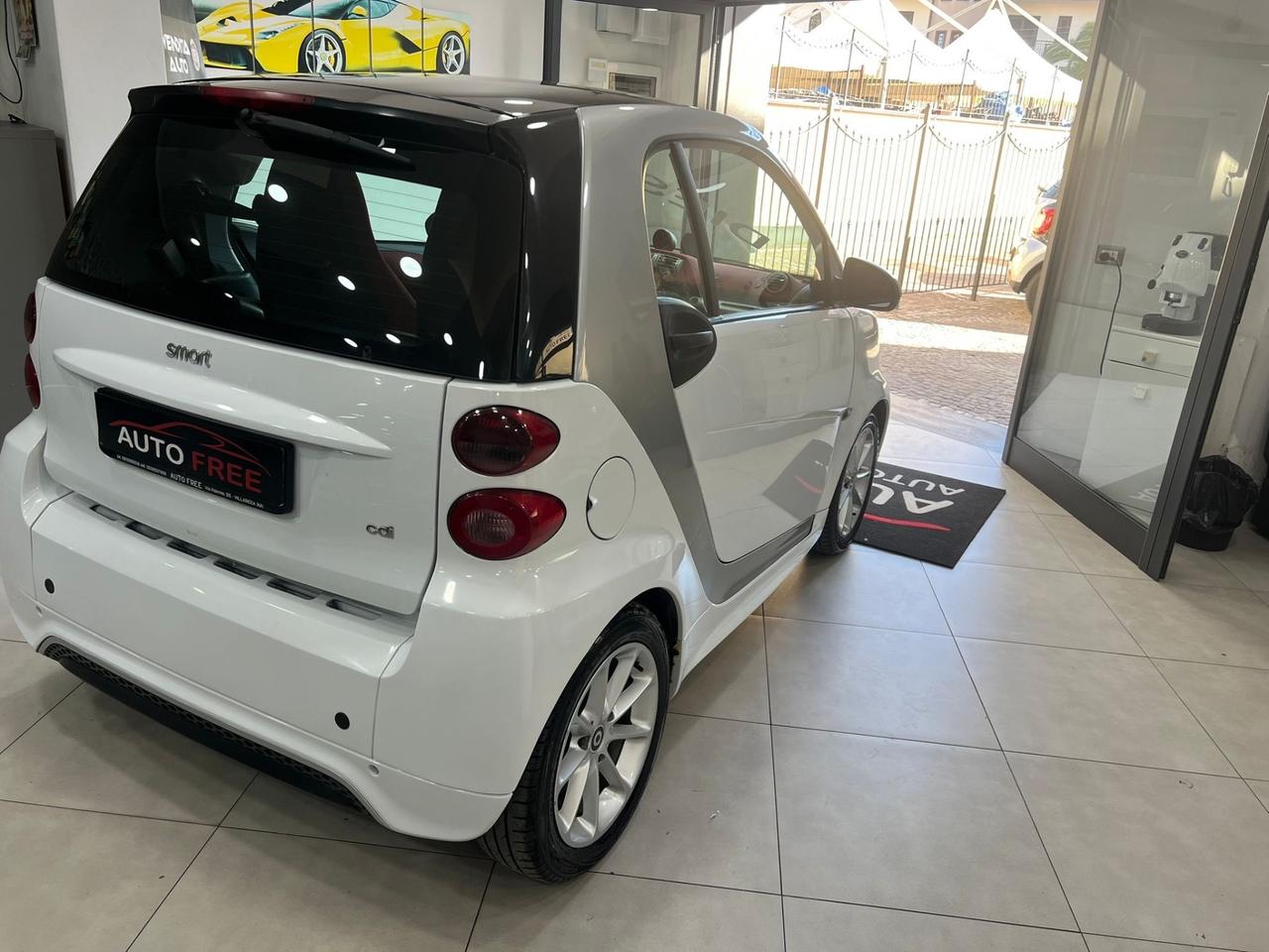 Smart ForTwo 800 40 kW passion cdi