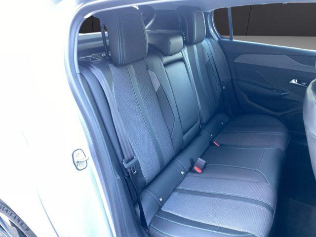 PEUGEOT 308 PureTech Turbo 130 S&S Allure Pack