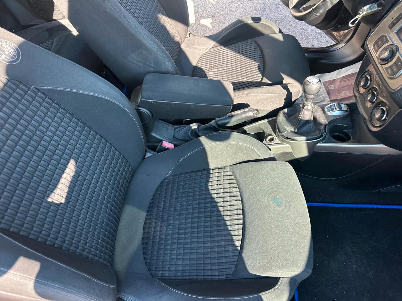 Alfa Romeo MiTo 1.4 105 CV M.air S&S Distinctive Sport Pack NEOPATENTATI