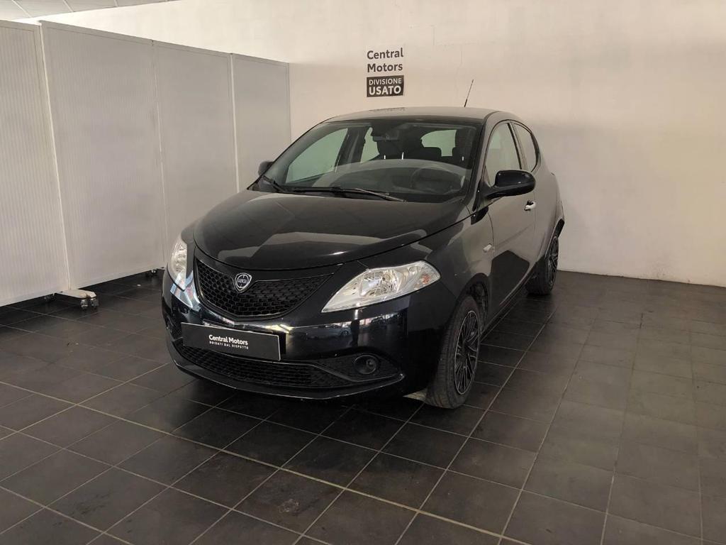 Lancia Ypsilon 5 Porte 1.2 Gold