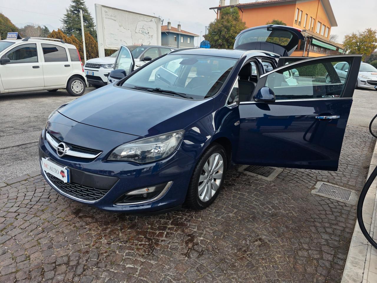 Opel Astra 1.7 CDTI 130CV EcoFLEX S&S Sports Tourer Cosmo