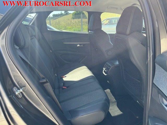 PEUGEOT 3008 BlueHDi 130 S&S EAT8 Allure Pack