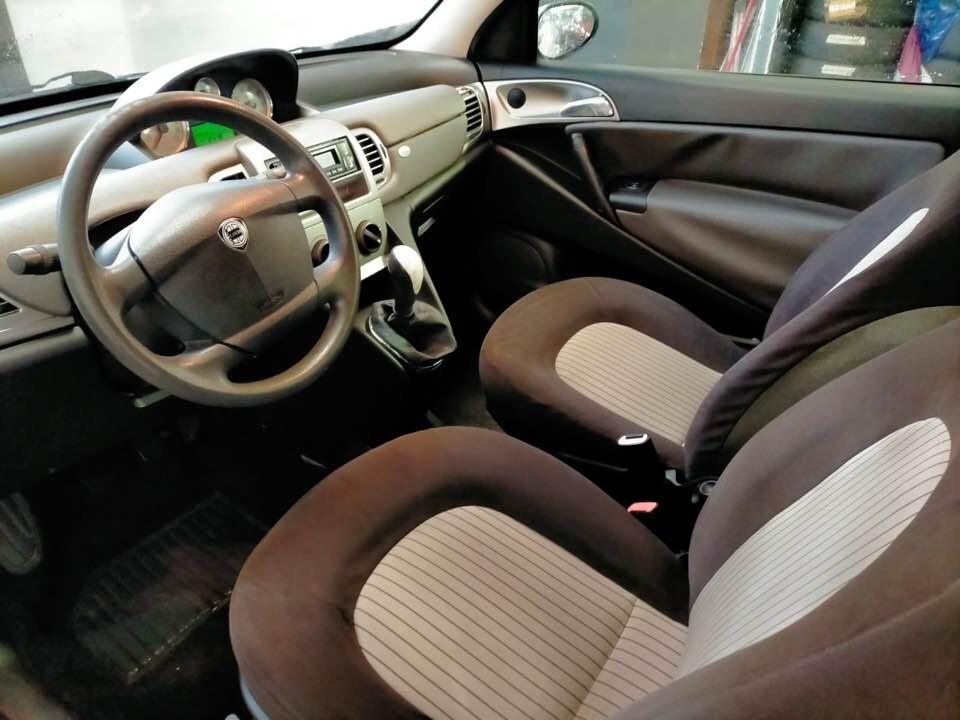 LANCIA YPSILON 1.3 Multijet