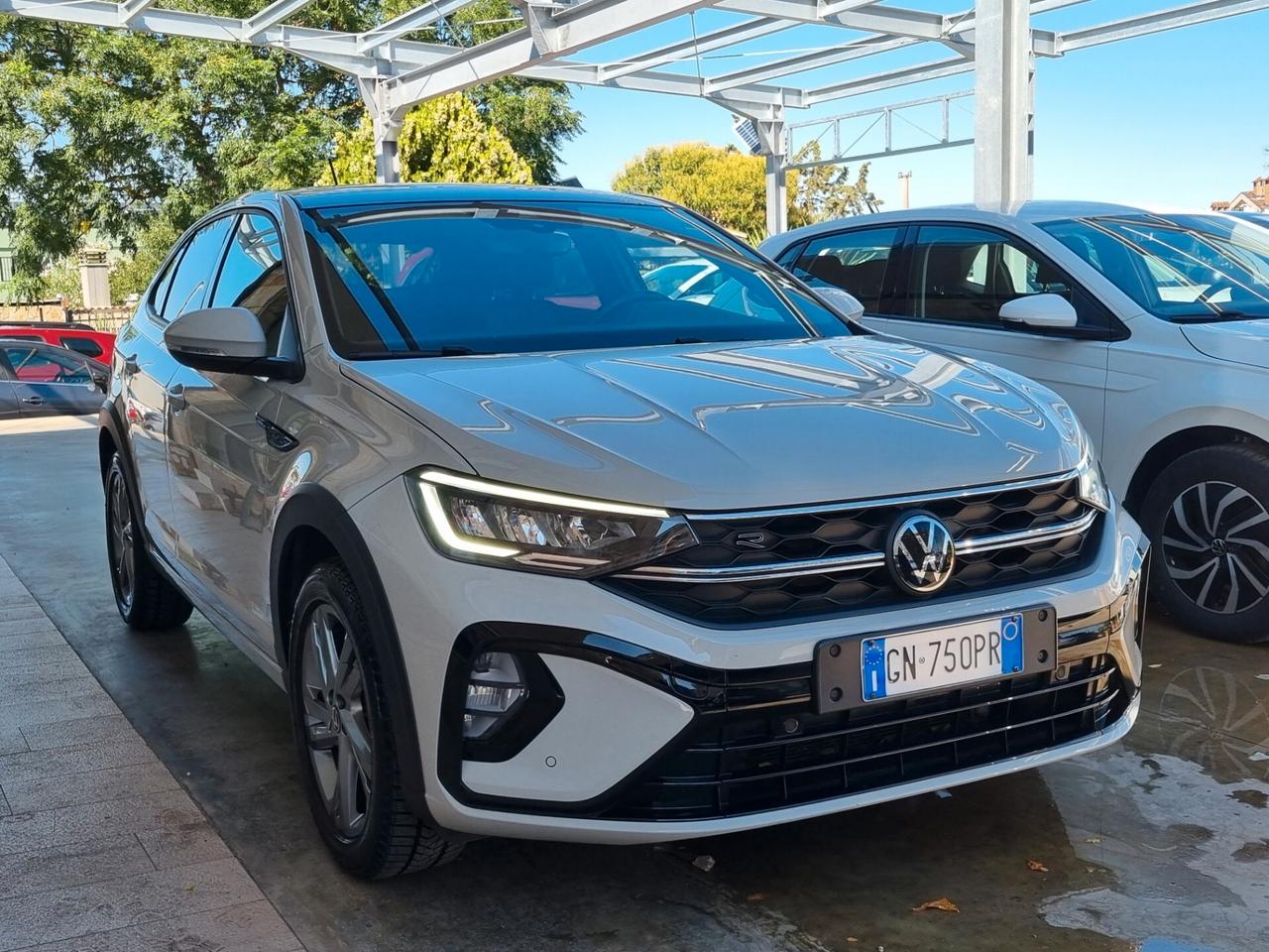 Volkswagen Taigo 1.0 tsi R-Line 110cv dsg