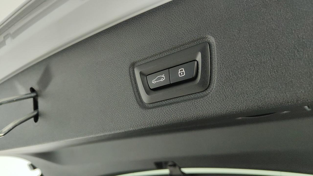 BMW Serie 4 G26 LCI 2024 Gran Coupe - 420d Gran Coupe mhev 48V xdrive MSport Pro auto