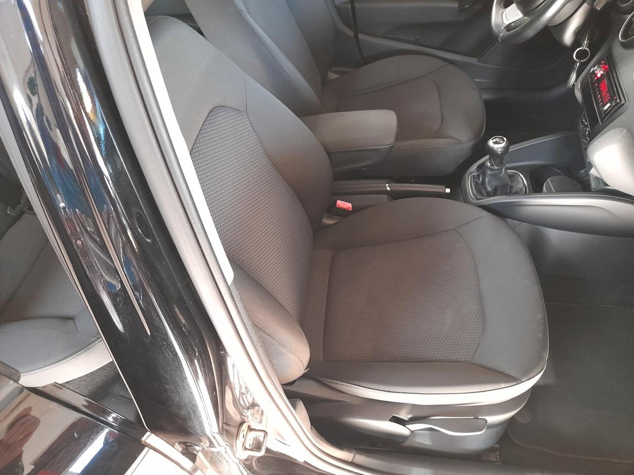Audi A1 1.6 TDI S line edition plus