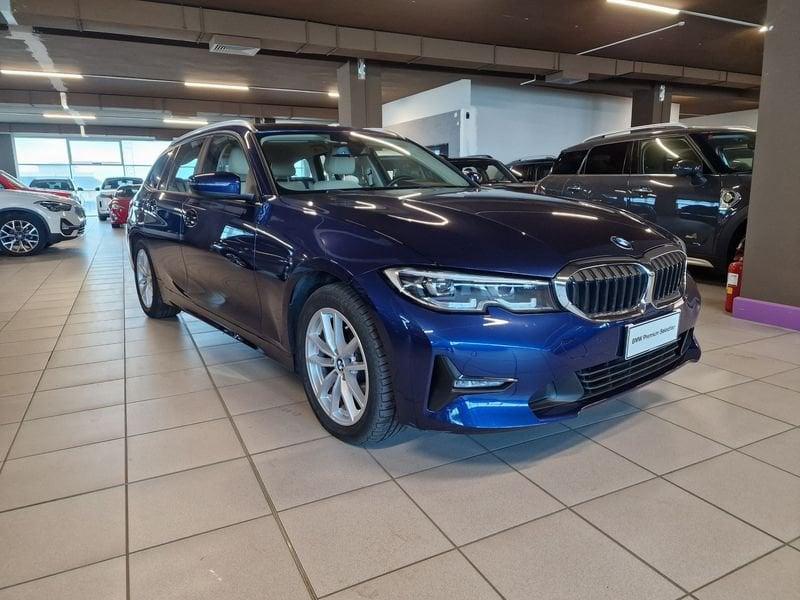 BMW Serie 3 318d Touring Business Advantage aut.