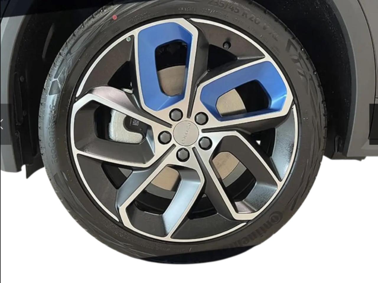Lynk&co 01 HEV Suv Perfetta