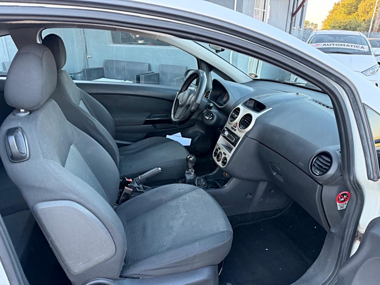 Opel Corsa 1.2 3 porte Sport Garanzia 12 Mesi