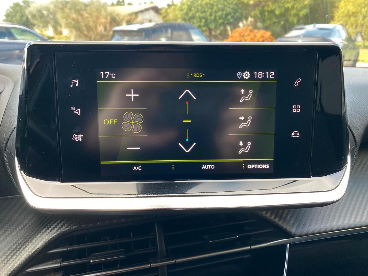 Peugeot 2008 PureTech 100 S&S Allure Pack