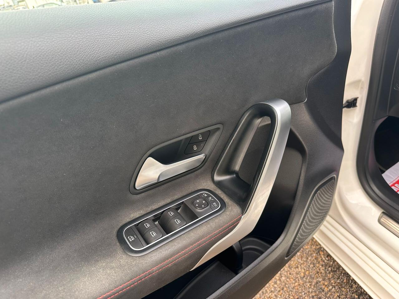 Mercedes-Benz A 180 d Automatic Premium AMG 10/2019 UNIPRO *TETTO*