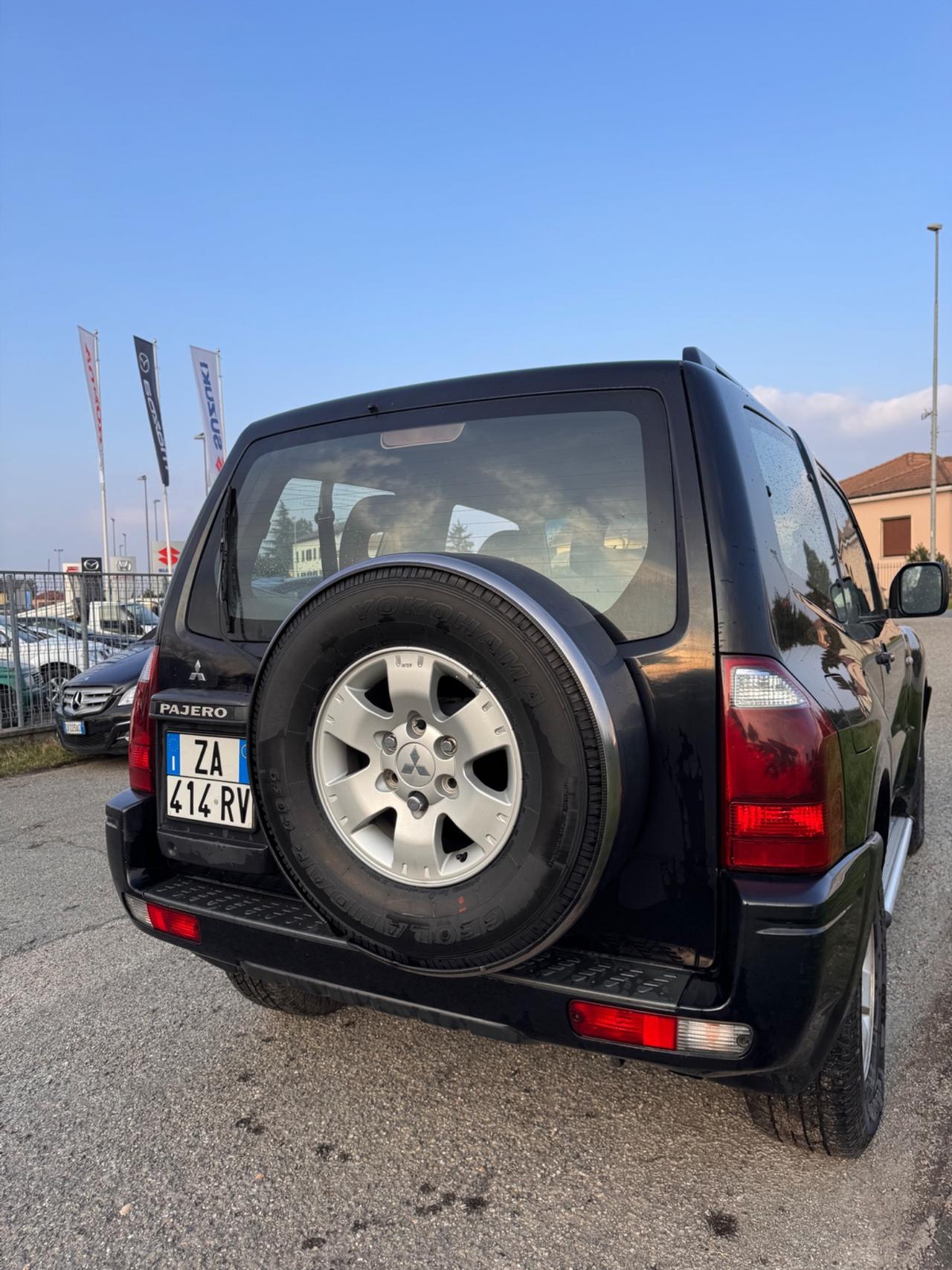 Mitsubishi Pajero 2.5 TDI 3p. Invite AUTOVETTURA