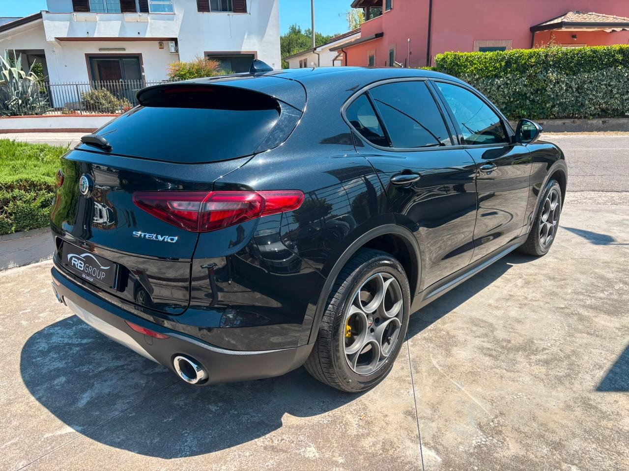 Alfa Romeo Stelvio 2.2 Turbodiesel 180 CV AT8 Q4 Business