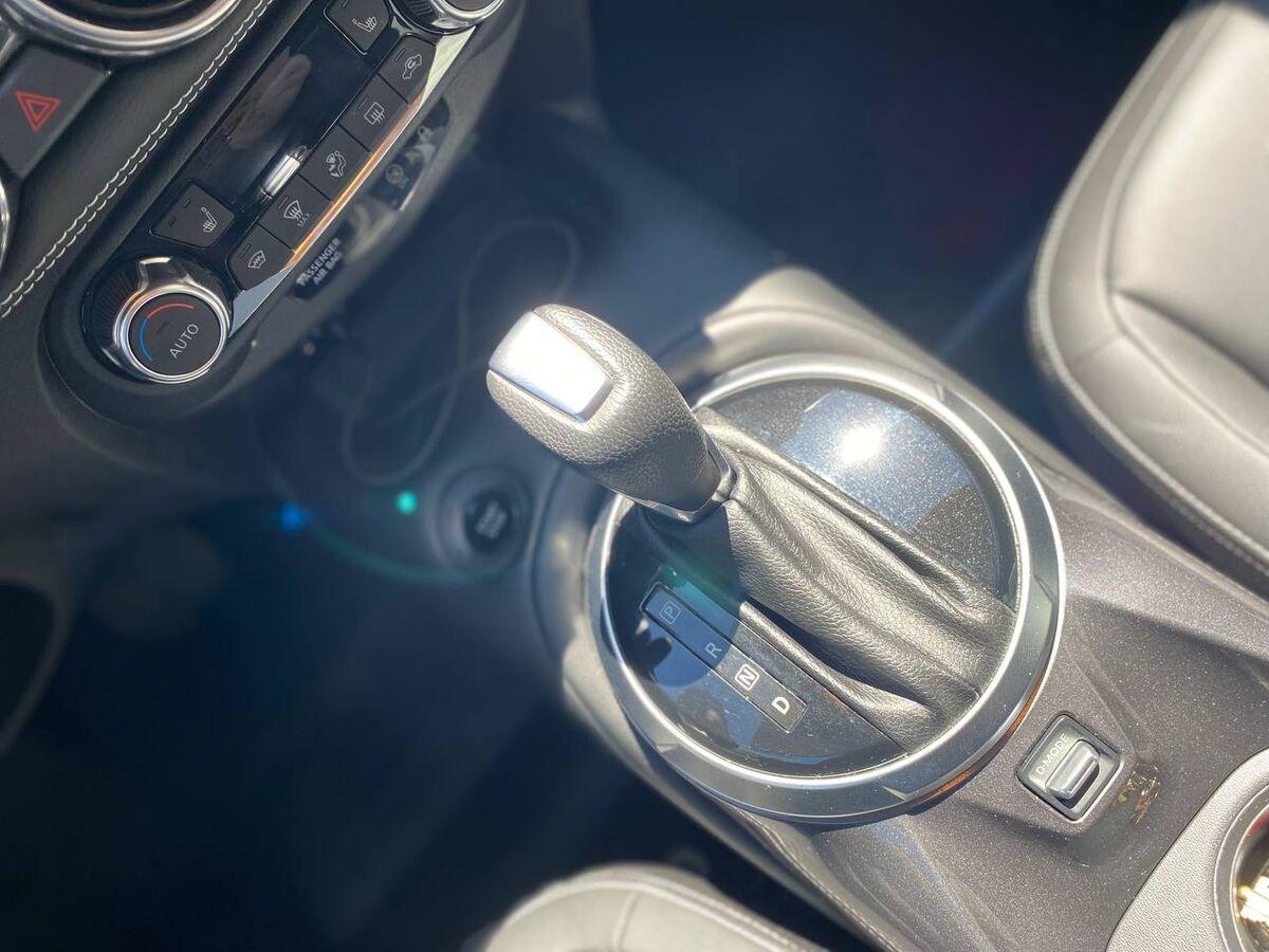 Nissan Juke 1.6 hev Tekna