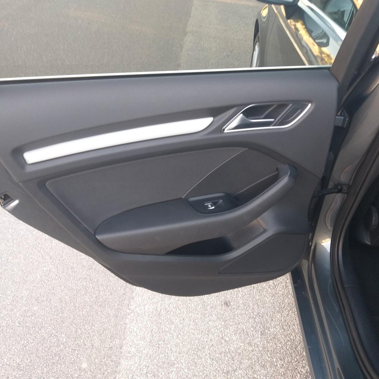 Audi A3 SPB 35 TDI S tronic Business