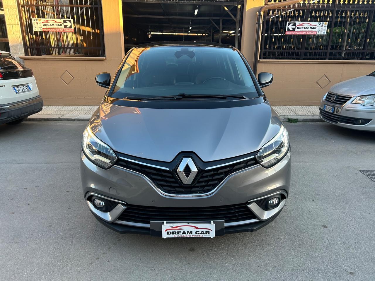 Renault Scenic Scénic dCi 8V 110 CV EDC Energy Intens