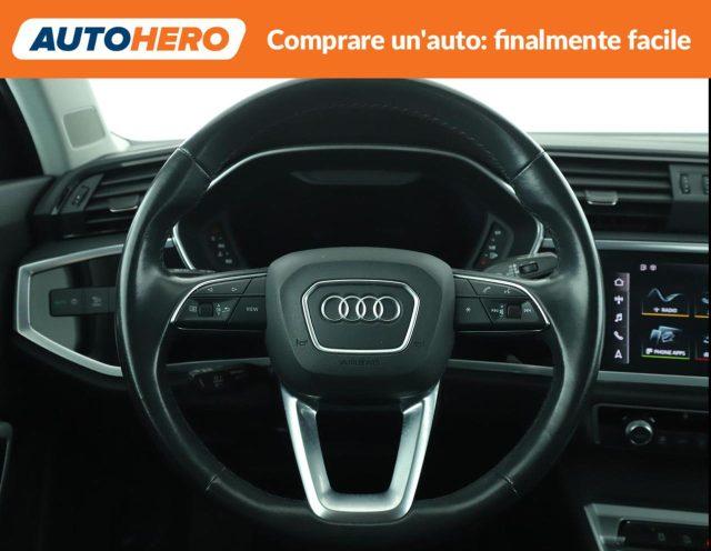 AUDI Q3 35 TFSI Business Advanced