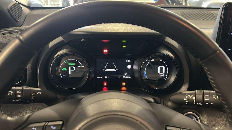 Toyota Yaris Hybrid Trend MY22