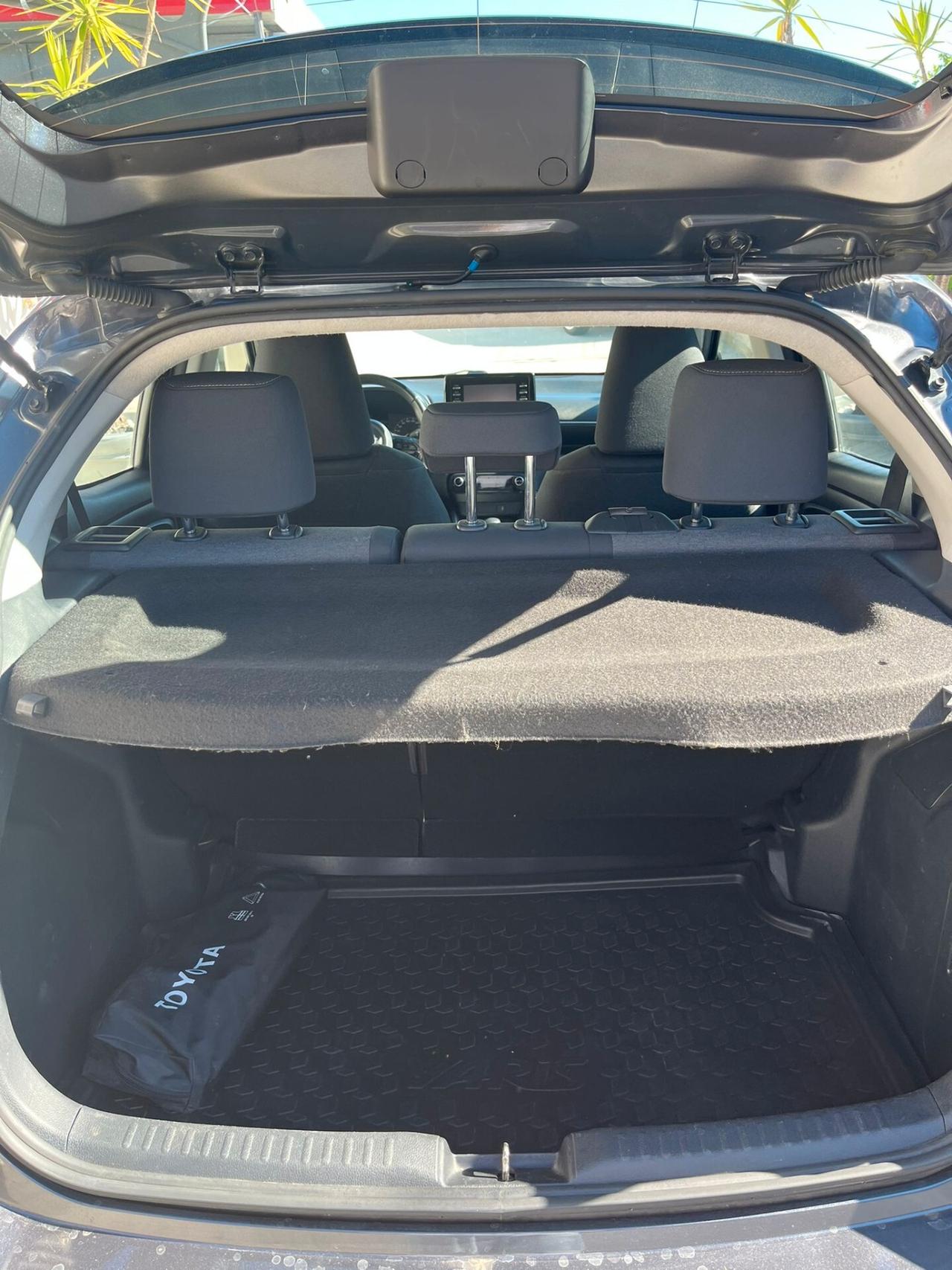 Toyota Yaris 1.5 Hybrid 5 porte Business