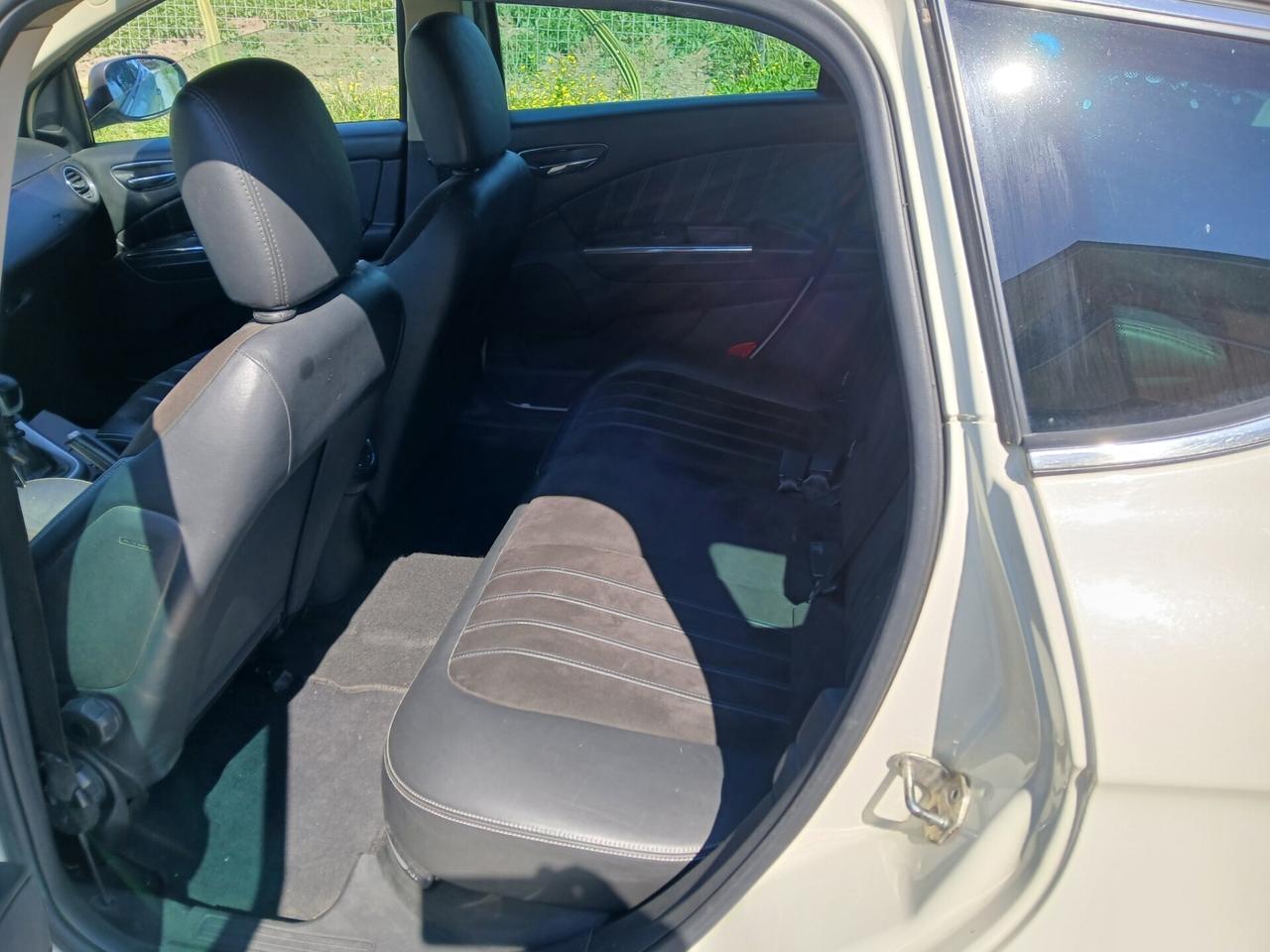 Lancia Delta 1.6 MJT 120cv perfette condizioni