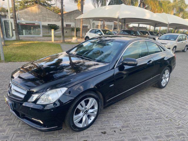 MERCEDES-BENZ E 250 CDI Coupé BlueEFFICIENCY Avantgarde