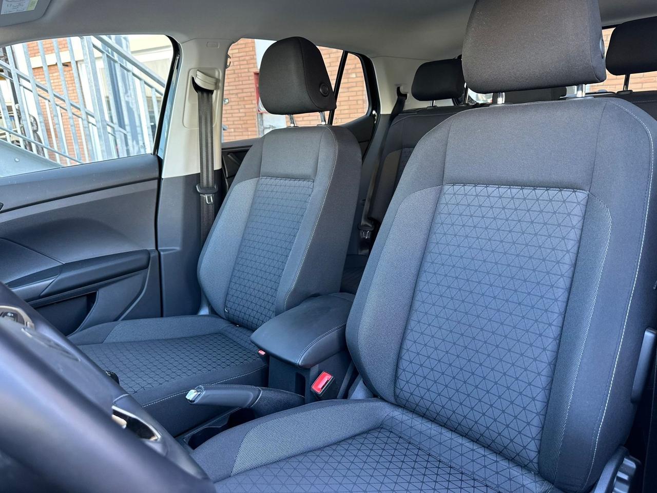 VOLKSWAGEN T-CROSS 1.0*95CV*RESTYLING*UNIPROPRIETARIO*NAVIGATORE*2024