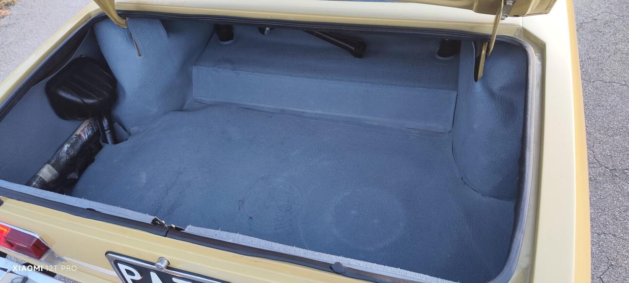 Alfa Romeo 2000 131cv (ASI - TARGA ORIGINALE)