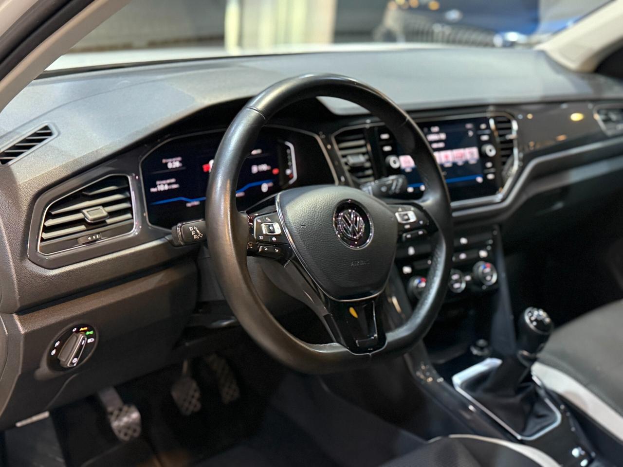 Volkswagen T-Roc I 2019 1.0 tsi Advanced