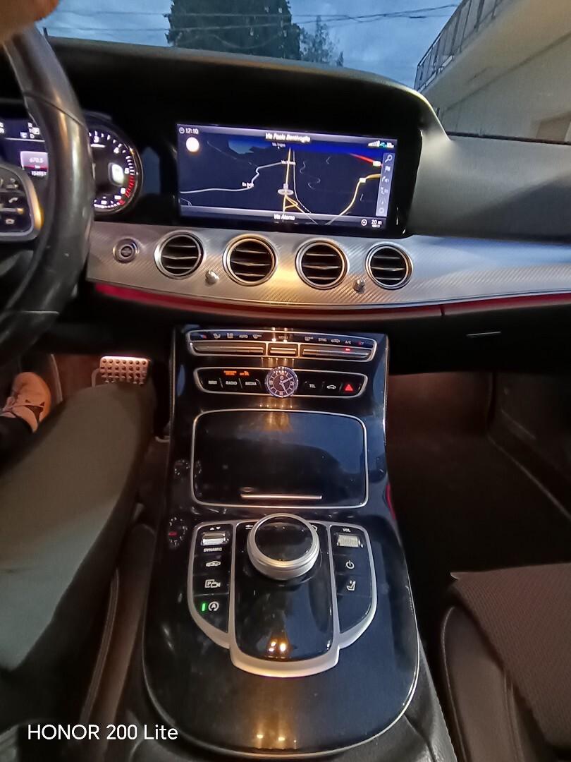 MERCEDES-BENZ E 220 d Auto Bus. Sport All-Terrain