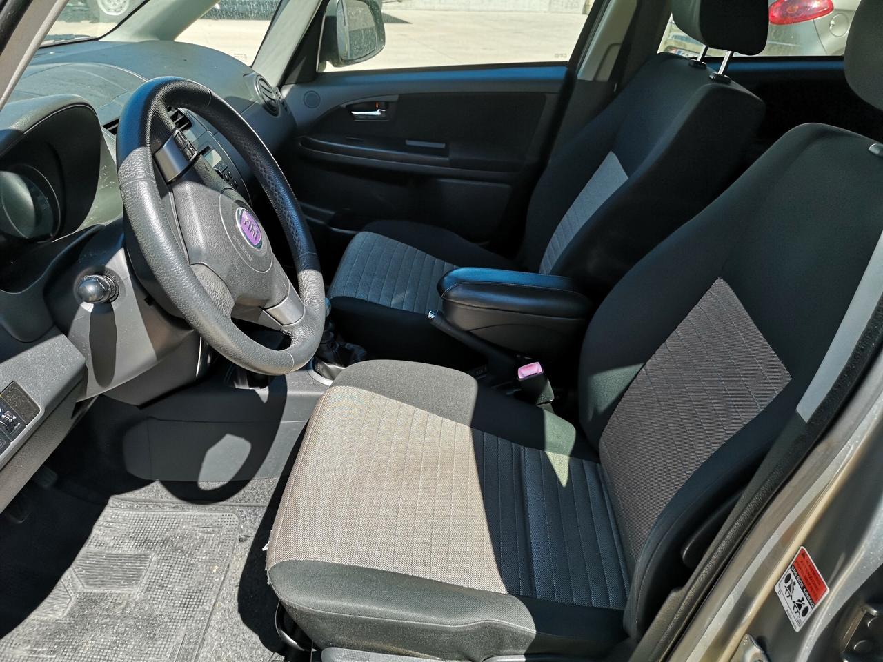 Fiat Sedici 2.0 MJT 16V DPF 4x4 Emotion