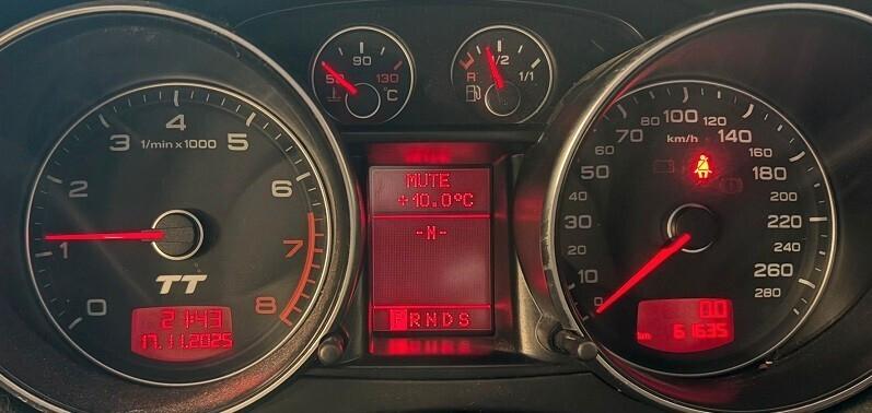 AUDI TT 3200 V6 Benzina QUATTRO 4X4 RUOTE MOTRICI S- TRONIC CAMBIO AUTOMATICO CV 250 Km 61.635 tagliandati