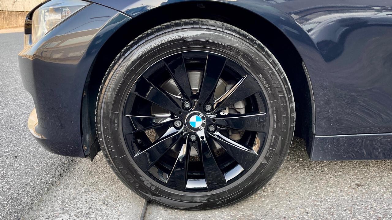 BMW 320D TOURING X-DRIVE 2.0 SPORT 184CV - FULL LED, TURBINA NUOVA, DISTRIBUZIONE EFFETTUATA