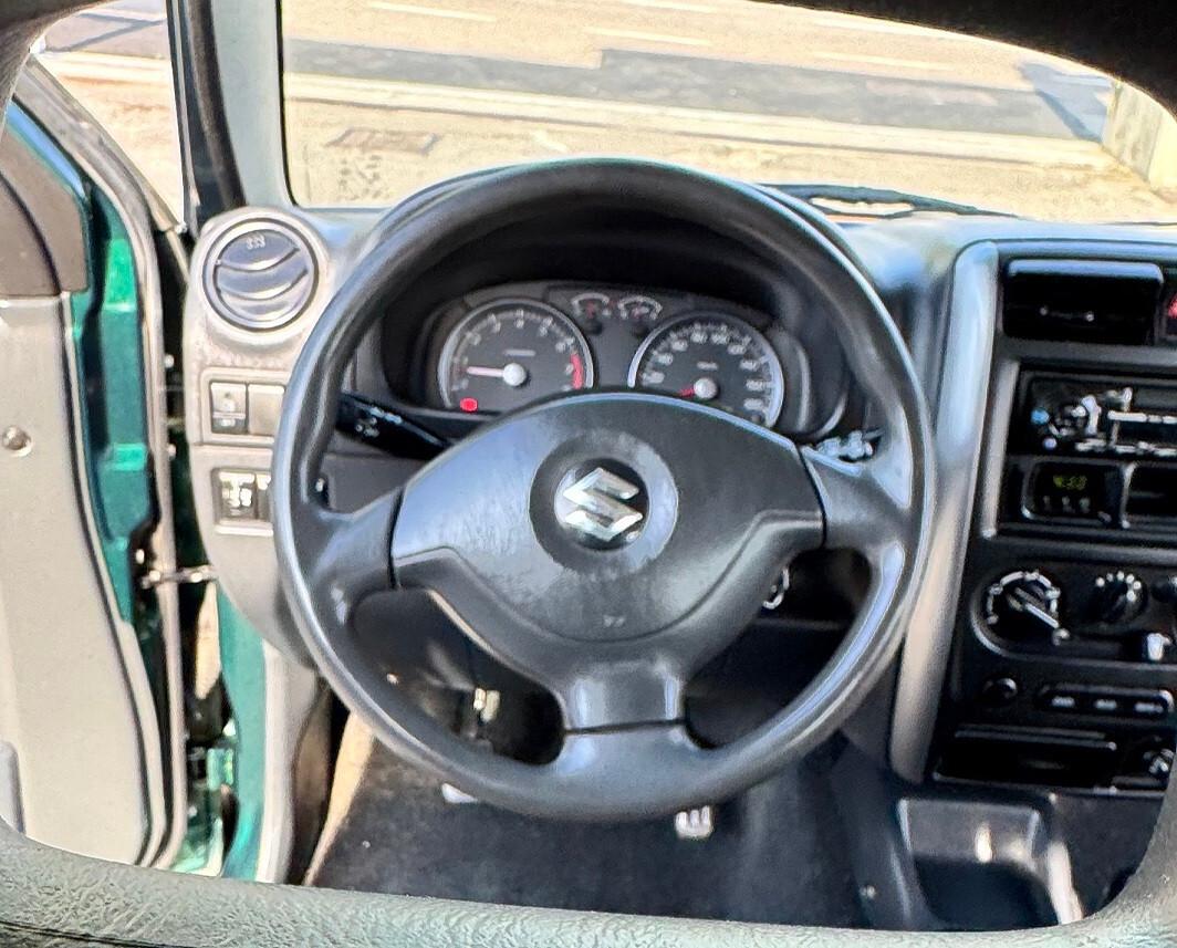 Suzuki Jimny 1.3 vvt Evolution 4wD