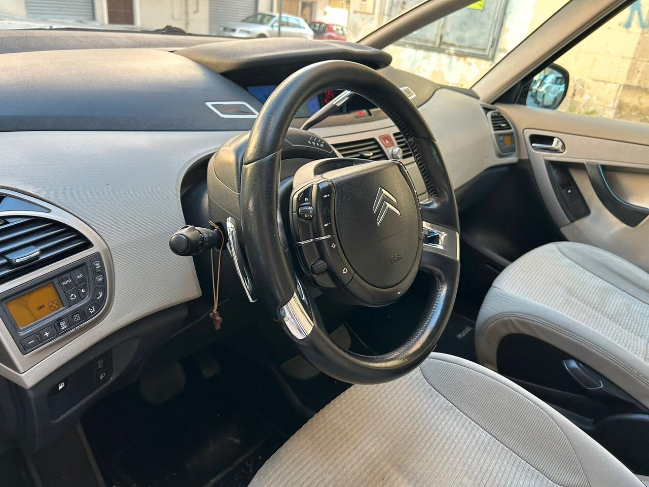 Citroen C4 2.0 HDi cv 136 AUTOMATICA Exclusive