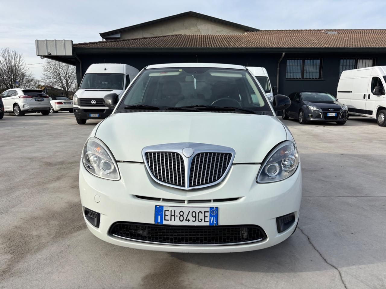 Lancia Ypsilon 1.2 69 CV Diva