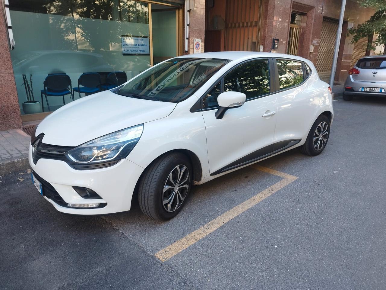Renault Clio dCi 8V 90 CV 5 porte Moschino Life