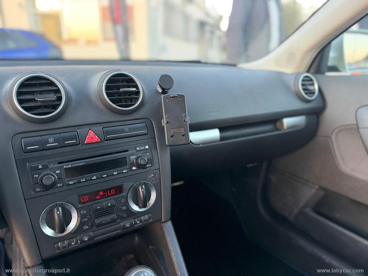 AUDI A3 SPB 2.0 16V TDI Ambiente