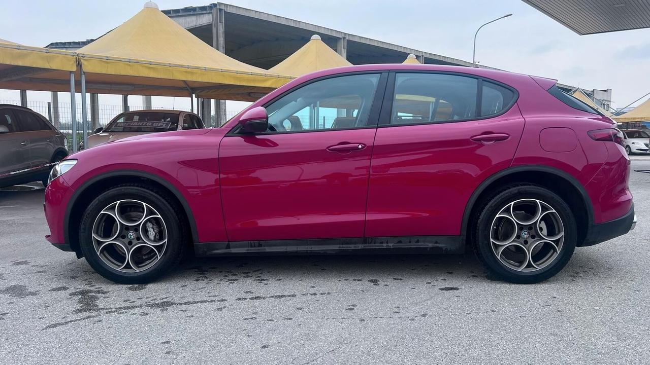 Alfa Romeo Stelvio 2.2 Turbodiesel 150 CV AT8 RWD Business