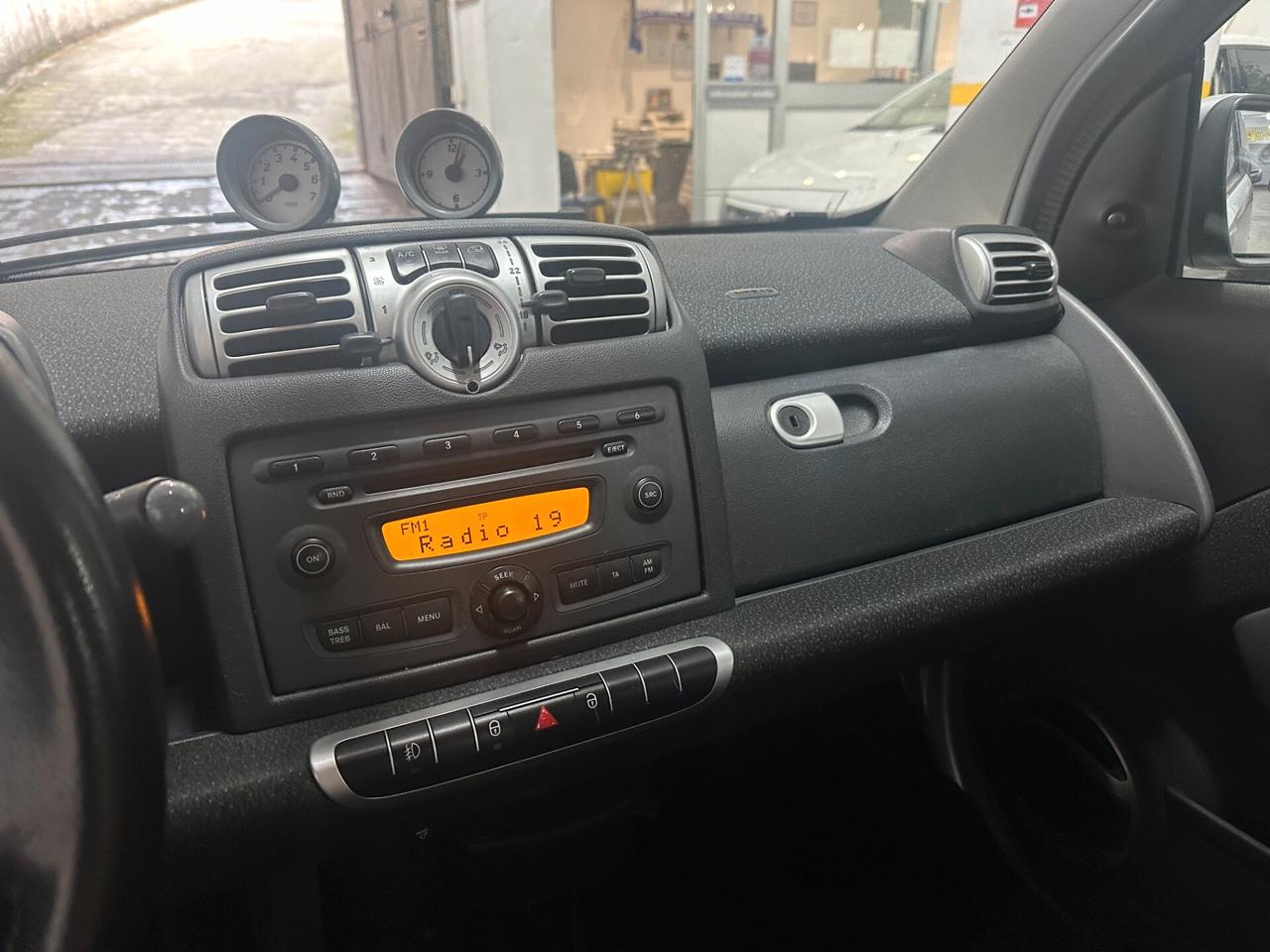 Smart ForTwo 1000 52 kW coupé passion