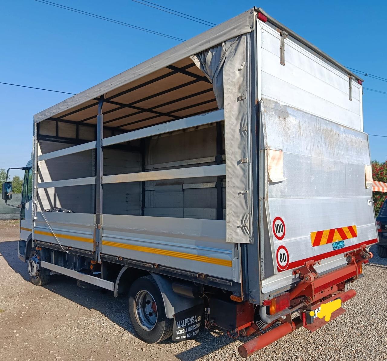 Iveco Eurocargo pedana idraulica centina e telo