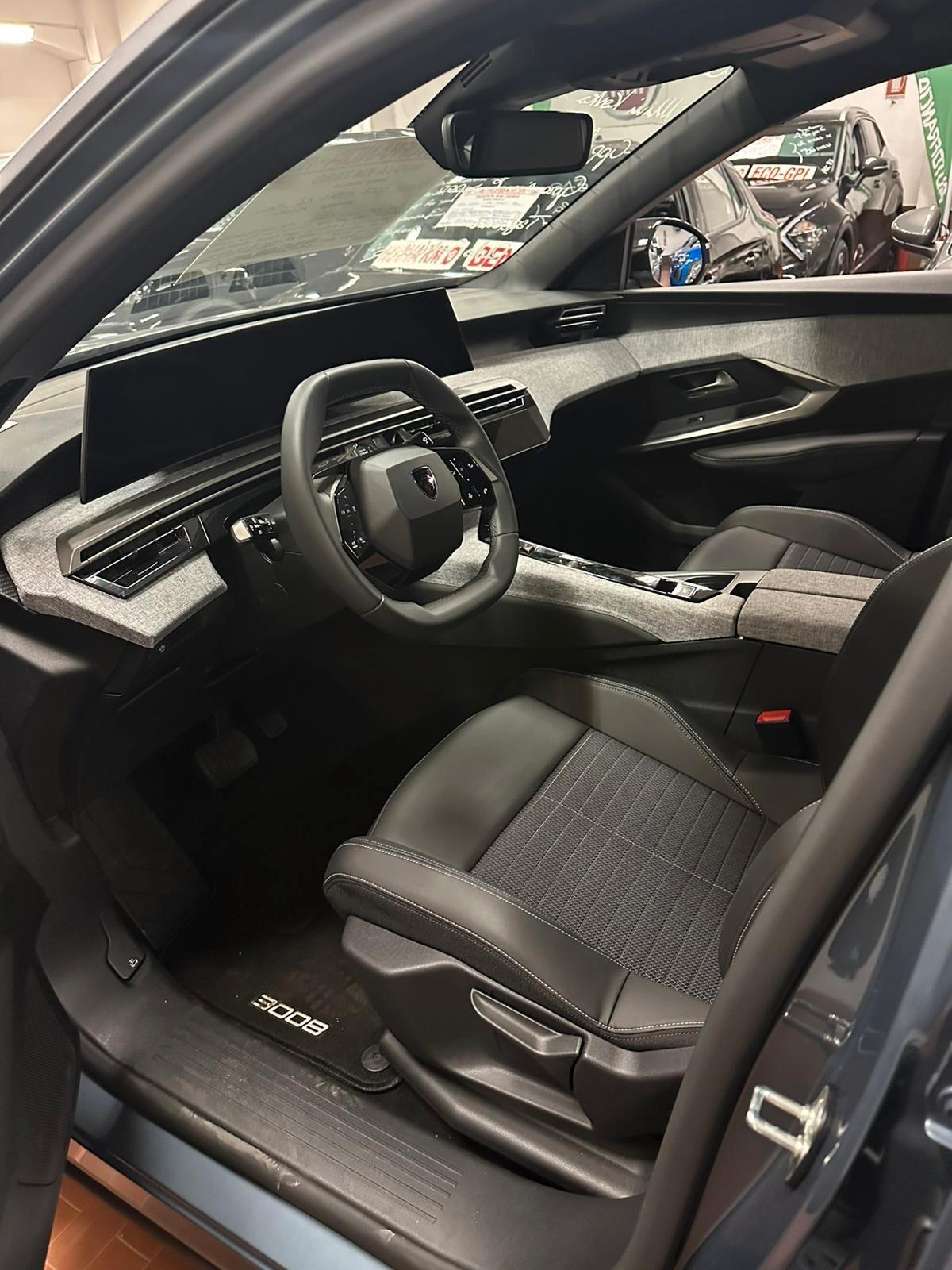 Peugeot 3008 Hybrid 136 e-DCS6 Allure