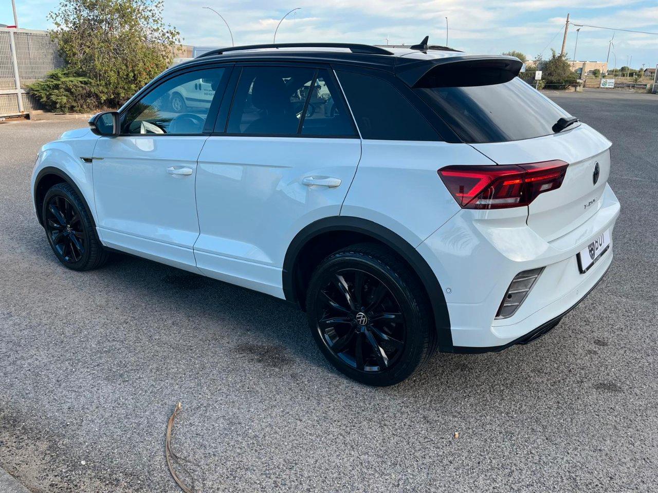 Volkswagen T-Roc 1.0 tsi R-Line 110cv