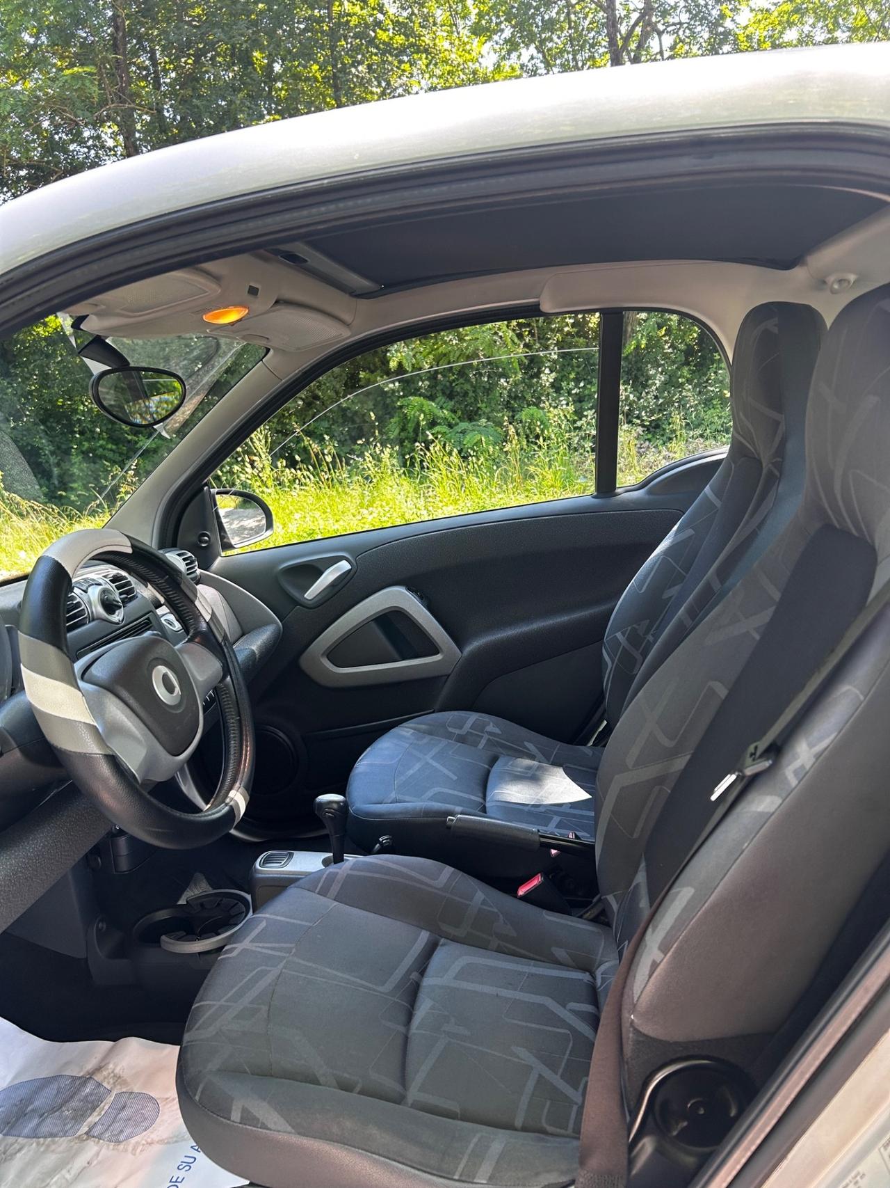 Smart ForTwo 1000 52 kW coupé pure
