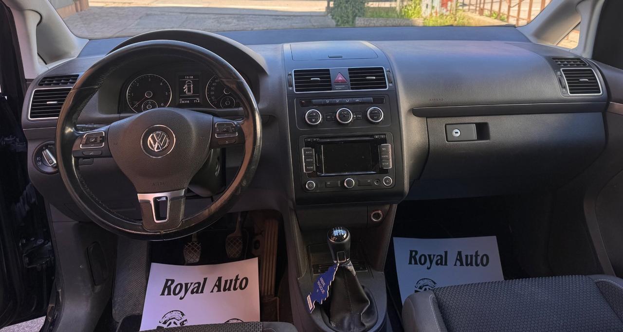Volkswagen Touran 1.6 TDI 7 Posti Ok Neopatentati