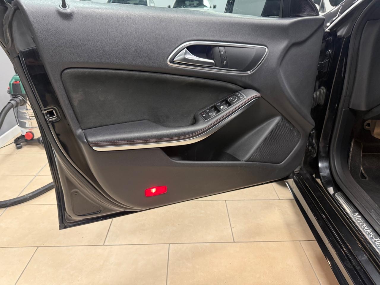 Mercedes-benz CLA 200 d S.W. 4Matic Automatic Premium