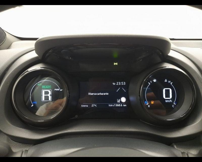Toyota Yaris IV 1.5h Style
