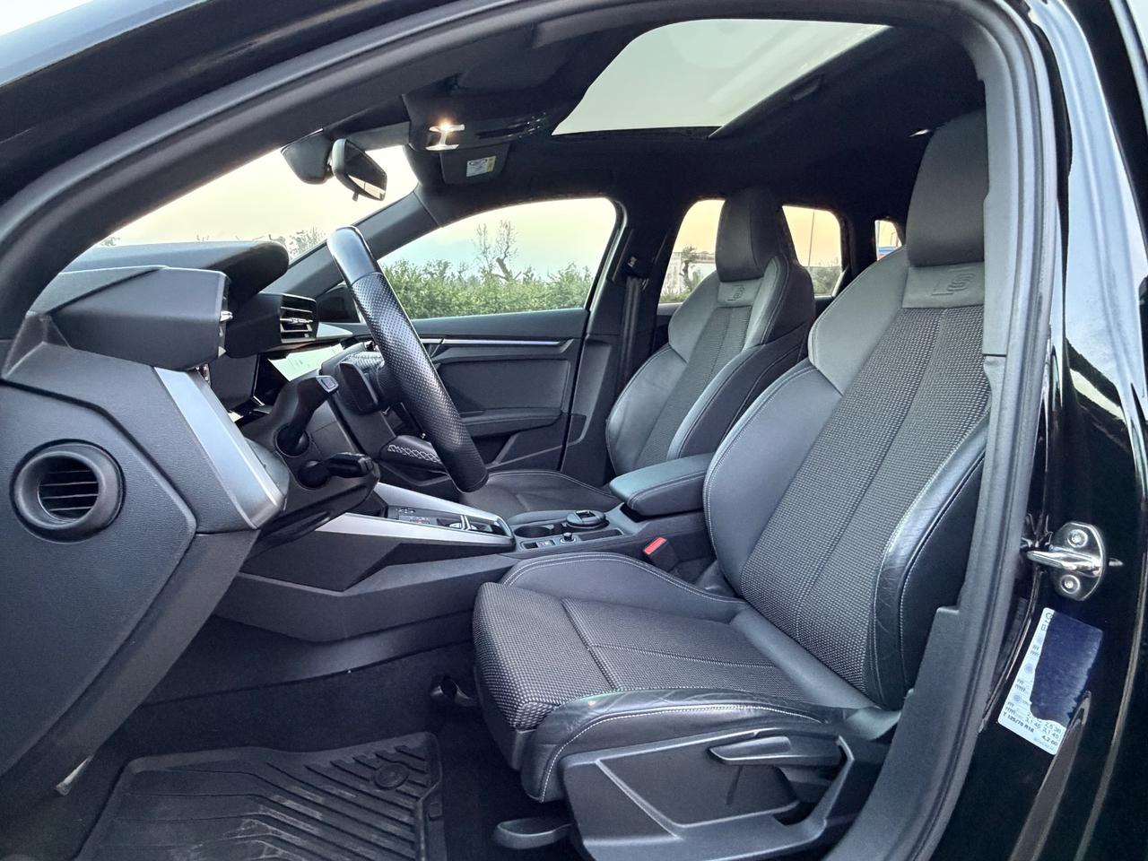 Audi A3 SPB 35 TDI Identity Black