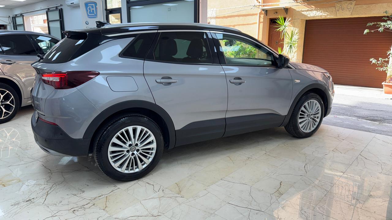 Opel Grandland X 1.5 diesel automatica. Innovation