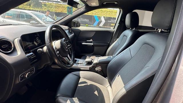 MERCEDES-BENZ GLA 200 d Automatic Sport