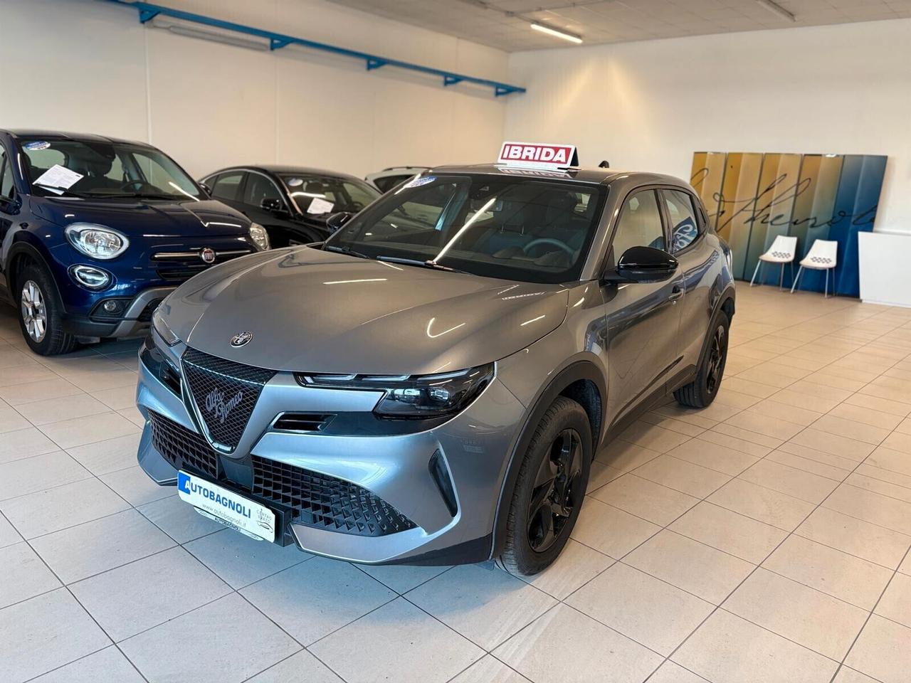 Alfa Romeo Junior Hybrid 145 eDCT6 SPOTICAR